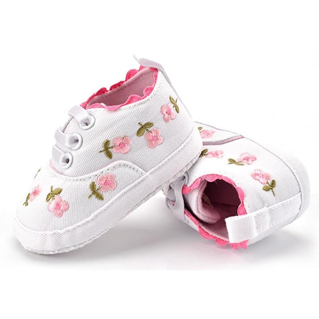 Lace Floral Embroidered Shoes